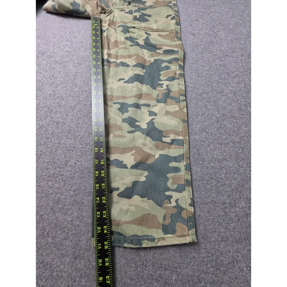 We The Free Crop Pants Womens 26 Green Brown Remy Camo Straight Leg OB957301 - Picture 4 of 9
